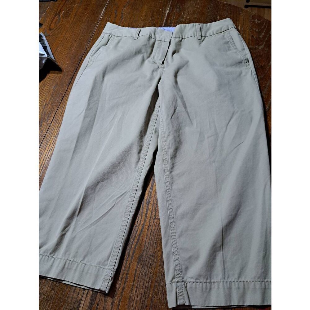 Size 16W Izod Saltwater Chino Khaki Tan Cotton Capri Casual Pants with Pockets